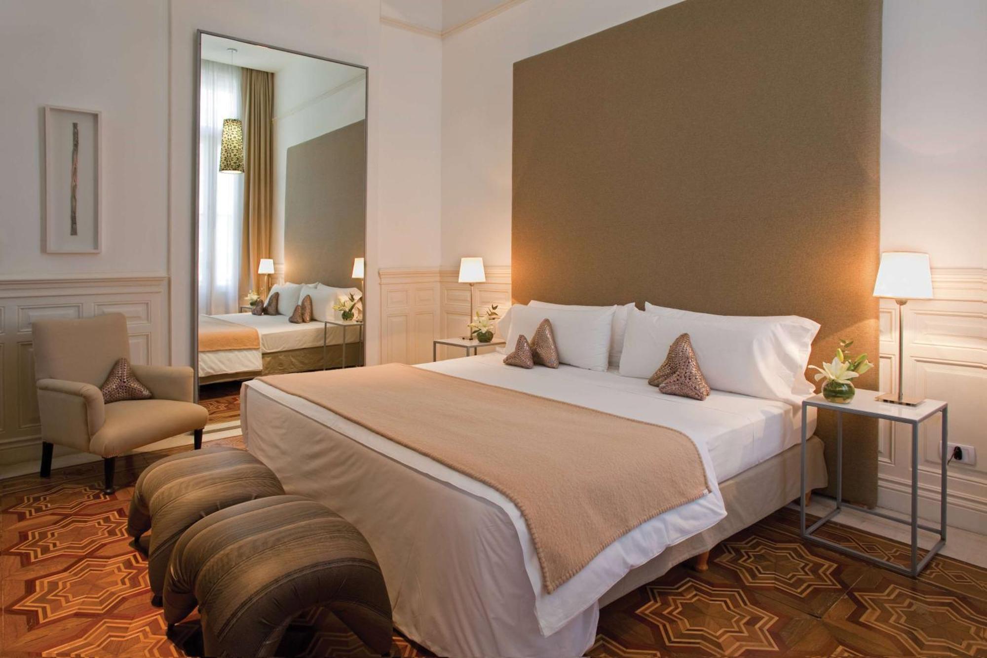 Hotel Esplendor By Wyndham Savoy 4*