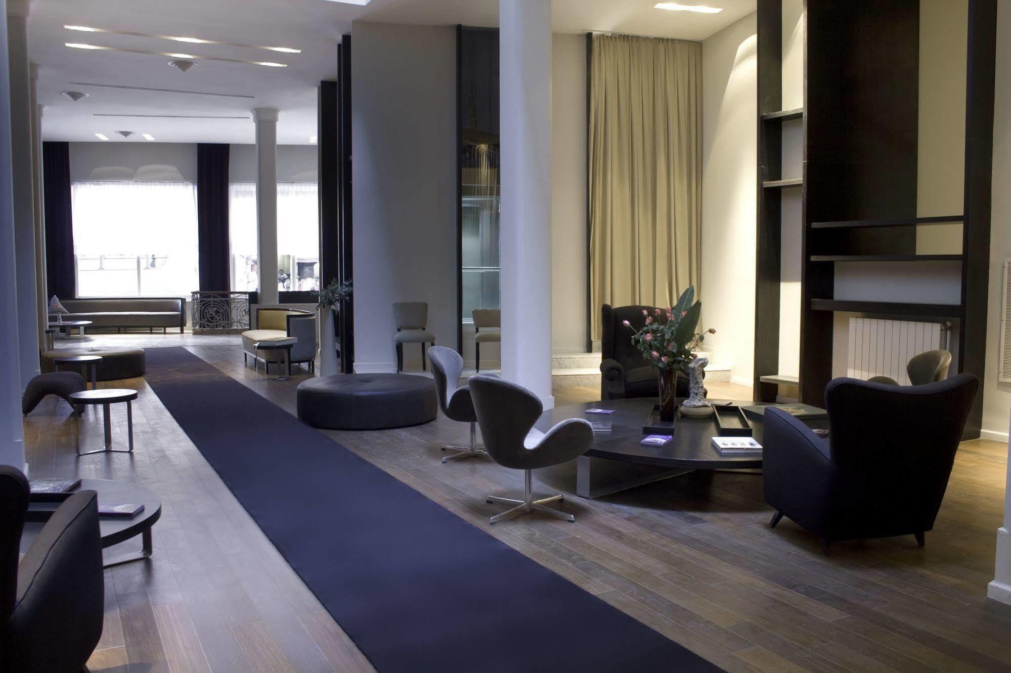 Hotel Esplendor By Wyndham Savoy 4*